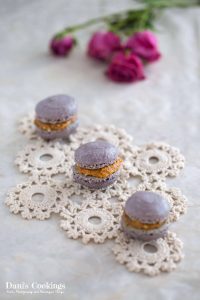 Cinnamon macarons with dulce de leche filling | Dani's Cookings